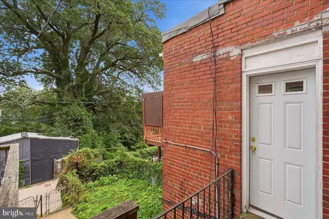 Exterior - 2029 Griffis Ave, Baltimore, MD 21230 photo 2 of 4
