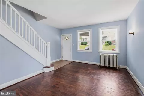 Living - 2029 Griffis Ave, Baltimore, MD 21230 photo 3 of 10