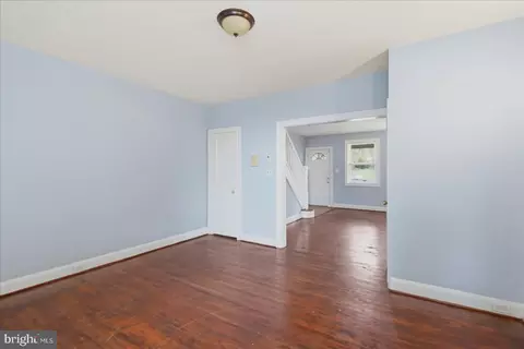 Living - 2029 Griffis Ave, Baltimore, MD 21230 photo 10 of 10