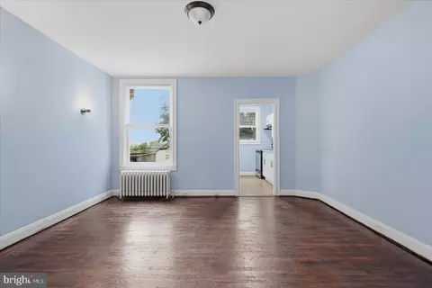 Living - 2029 Griffis Ave, Baltimore, MD 21230 photo 7 of 10