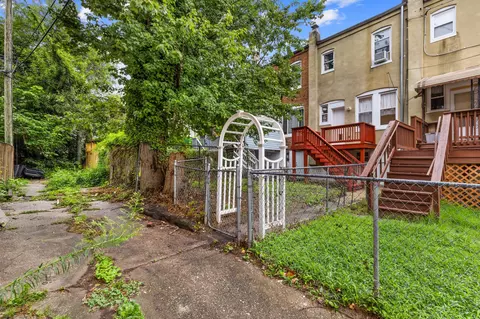 Exterior - 749 Cator Ave, Baltimore, MD 21218 photo 4 of 4