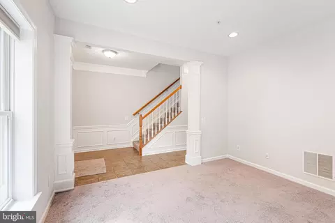 Living - 1434 Steuart St, Baltimore, MD 21230 photo 2 of 2