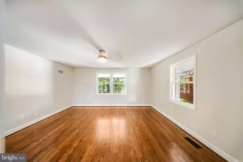 Living - 916 E Belvedere Ave, Baltimore, MD 21212 photo 6 of 6
