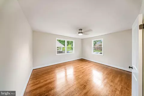 Bedroom - 916 E Belvedere Ave, Baltimore, MD 21212 photo 1 of 9