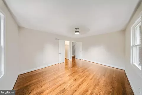 Bedroom - 916 E Belvedere Ave, Baltimore, MD 21212 photo 3 of 9