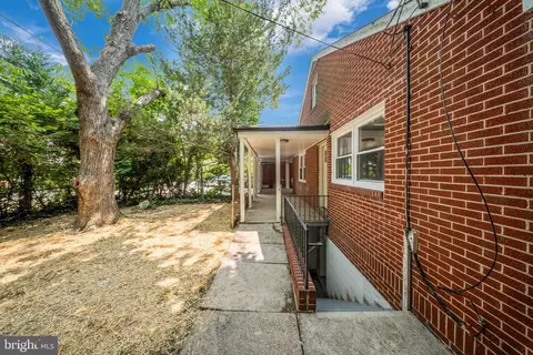 Exterior - 916 E Belvedere Ave, Baltimore, MD 21212 photo 6 of 6