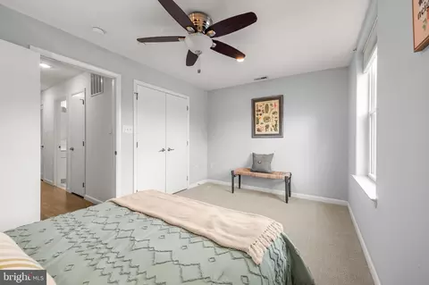 Bedroom - 432 E Oliver St, Baltimore, MD 21202 photo 5 of 8