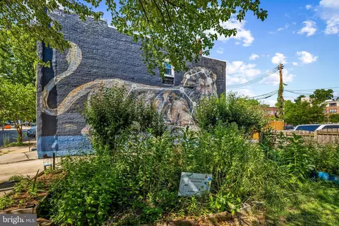 Exterior - 432 E Oliver St, Baltimore, MD 21202 photo 6 of 6
