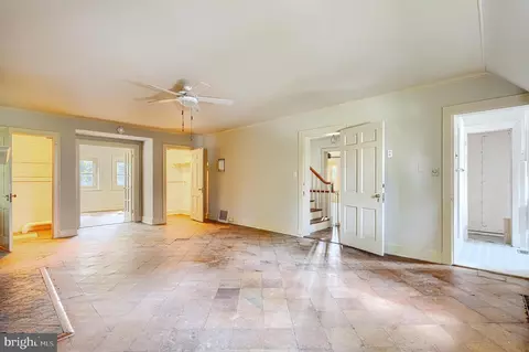 Living - 15 W Cold Spring Ln, Baltimore, MD 21210 photo 3 of 3