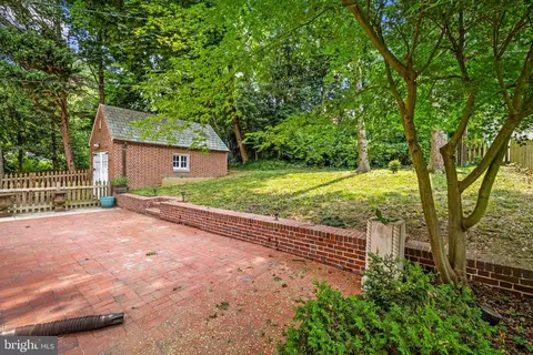 Exterior - 211 Chancery Rd, Baltimore, MD 21218 photo 13 of 18