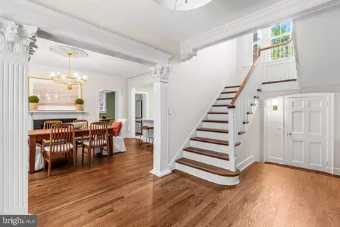 Entry Way - 211 Chancery Rd, Baltimore, MD 21218 photo 4 of 9