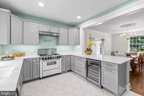 Kitchen - 211 Chancery Rd, Baltimore, MD 21218 photo 3 of 7
