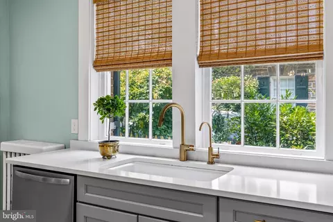Kitchen - 211 Chancery Rd, Baltimore, MD 21218 photo 4 of 7