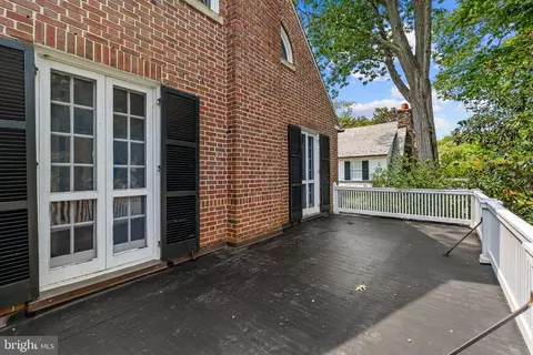 Exterior - 211 Chancery Rd, Baltimore, MD 21218 photo 10 of 18