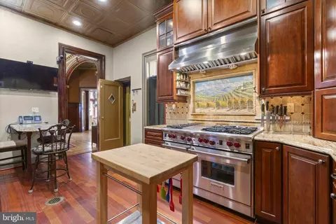 Kitchen - 106 E Chase St, Baltimore, MD 21202 photo 4 of 7