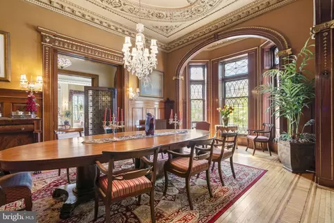Dining - 106 E Chase St, Baltimore, MD 21202 photo 4 of 7