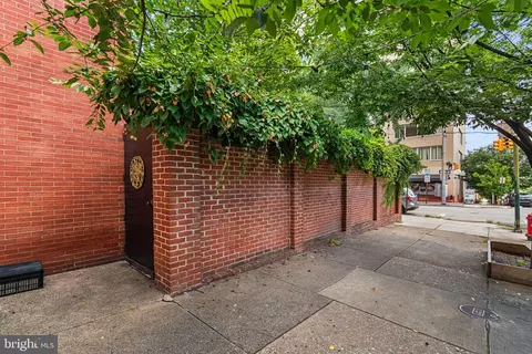 Exterior - 106 E Chase St, Baltimore, MD 21202 photo 11 of 13