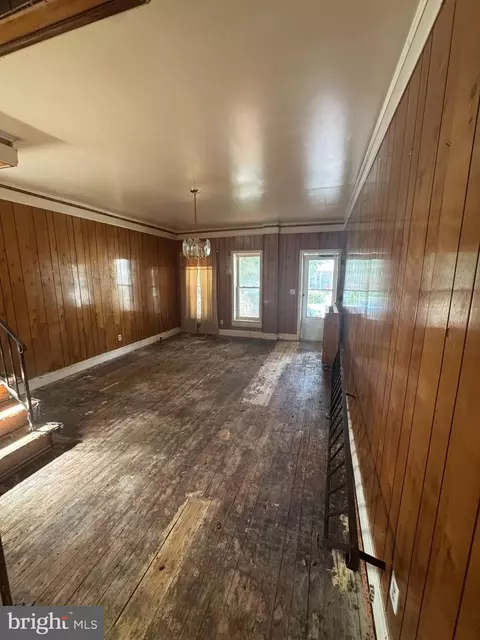 Entry Way - 729 E 41st St, Baltimore, MD 21218 photo 1 of 13