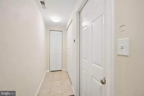 Entry Way - 4607 Dillon St, Baltimore, MD 21224 photo 6 of 6