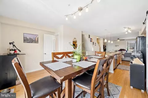Dining - 4607 Dillon St, Baltimore, MD 21224 photo 3 of 4