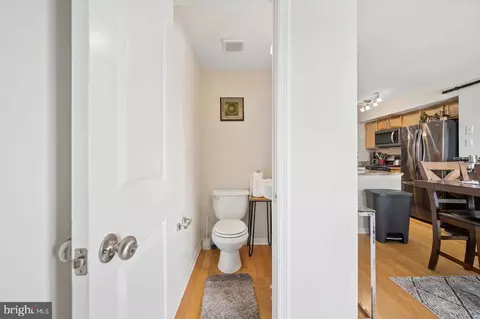 Entry Way - 4607 Dillon St, Baltimore, MD 21224 photo 1 of 6