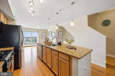 Kitchen - 4607 Dillon St, Baltimore, MD 21224 photo 4 of 7