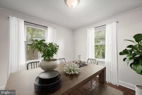 Dining - 5104 Sunset Rd, Baltimore, MD 21215 photo 1 of 1