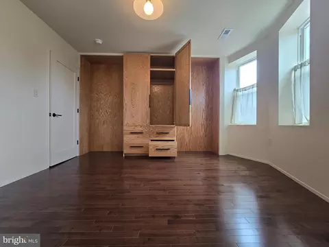 Bedroom - 804 E North Ave, Baltimore, MD 21202 photo 2 of 3