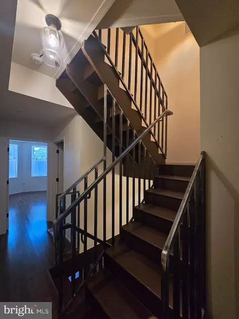 Entry Way - 804 E North Ave, Baltimore, MD 21202 photo 7 of 16