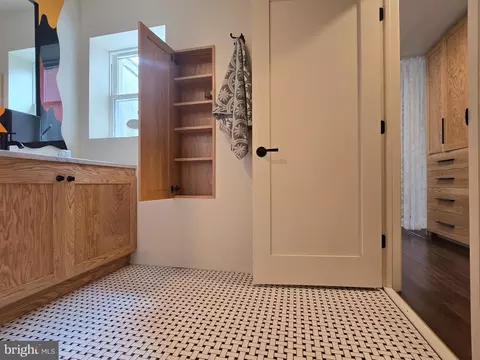 Bath - 804 E North Ave, Baltimore, MD 21202 photo 2 of 8