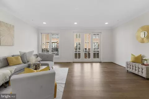Other - 1256 Dockside Cir, Baltimore, MD 21224 photo 3 of 16