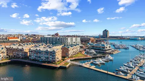 View/Area - 1256 Dockside Cir, Baltimore, MD 21224 photo 2 of 11