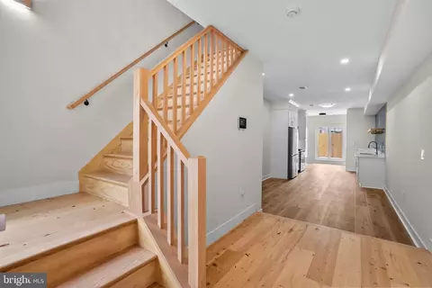 Entry Way - 1628 Mchenry St, Baltimore, MD 21223 photo 9 of 13