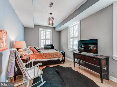 Bedroom - 1722 Fleet St, Baltimore, MD 21231 photo 4 of 4