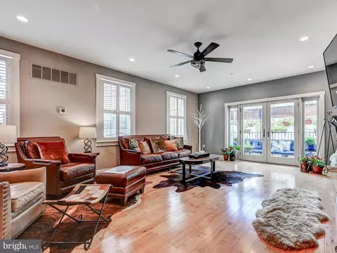 Living - 1722 Fleet St, Baltimore, MD 21231 photo 2 of 2