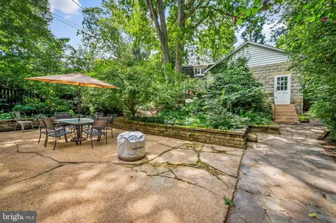Exterior - 2217 Arden Rd, Baltimore, MD 21209 photo 6 of 10