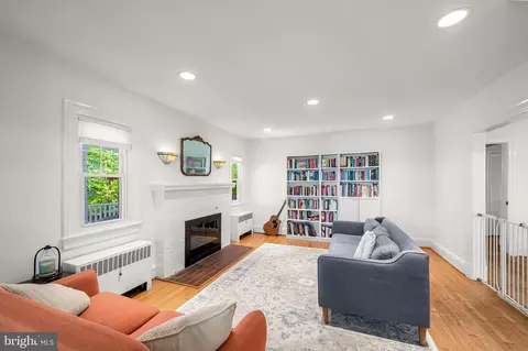 Living - 2217 Arden Rd, Baltimore, MD 21209 photo 2 of 3