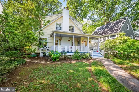 Exterior - 2217 Arden Rd, Baltimore, MD 21209 photo 2 of 10
