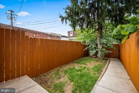 Exterior - 3904 Mount Pleasant Ave, Baltimore, MD 21224 photo 4 of 5