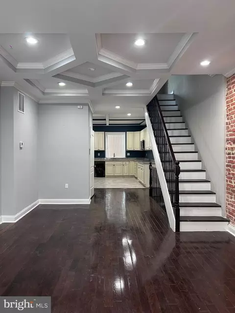 Entry Way - 3124 E Baltimore St, Baltimore, MD 21224 photo 1 of 8
