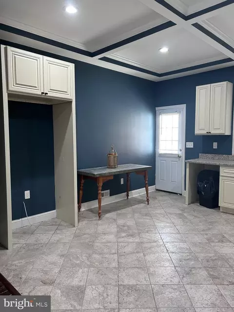 Entry Way - 3124 E Baltimore St, Baltimore, MD 21224 photo 3 of 8
