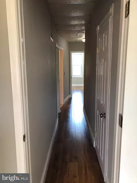 Entry Way - 618 S Macon St, Baltimore, MD 21224 photo 1 of 5