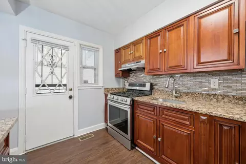 Other - 1007 Saint Dunstans Rd, Baltimore, MD 21212 photo 2 of 6