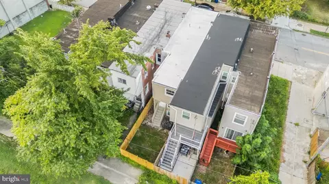 View/Area - 1629 E Oliver St, Baltimore, MD 21213 photo 2 of 2