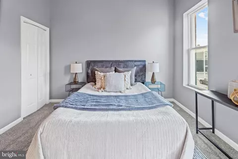 Bedroom - 1629 E Oliver St, Baltimore, MD 21213 photo 2 of 4