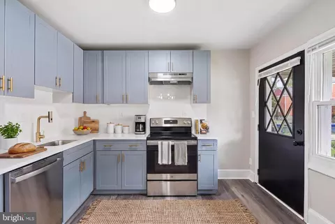 Kitchen - 4035 Annellen Rd, Baltimore, MD 21215 photo 1 of 1