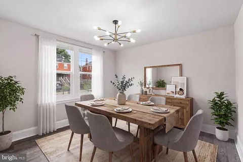 Dining - 4035 Annellen Rd, Baltimore, MD 21215 photo 1 of 1