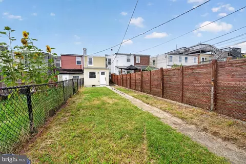 Exterior - 3341 Chestnut Ave, Baltimore, MD 21211 photo 3 of 4