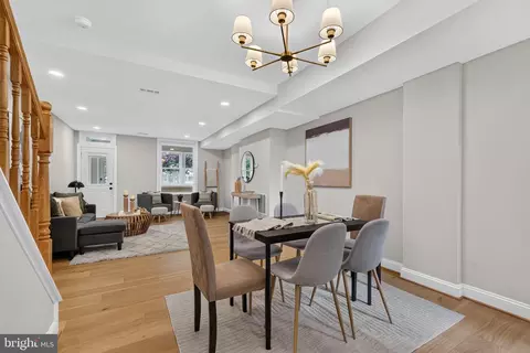Dining - 3341 Chestnut Ave, Baltimore, MD 21211 photo 3 of 3