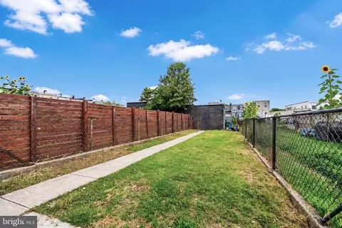 Exterior - 3341 Chestnut Ave, Baltimore, MD 21211 photo 4 of 4
